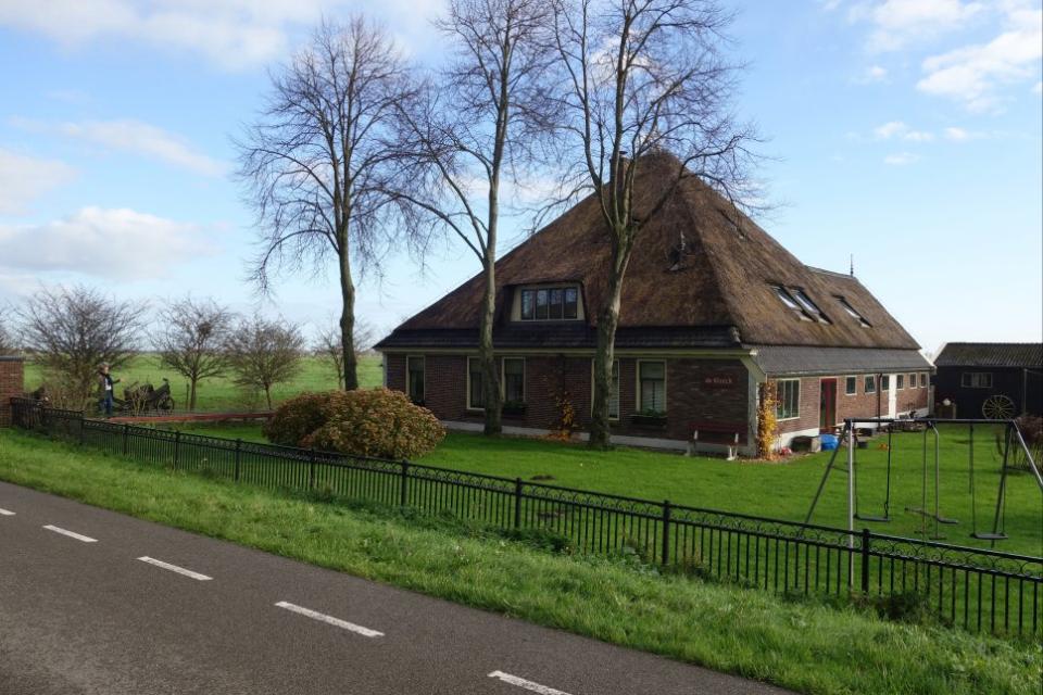 Buitenaanzicht bed en breakfast het paardenhuisje